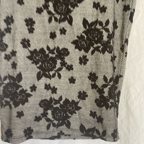 Windsor Floral Skirt Size Small - Picture 4 of 7